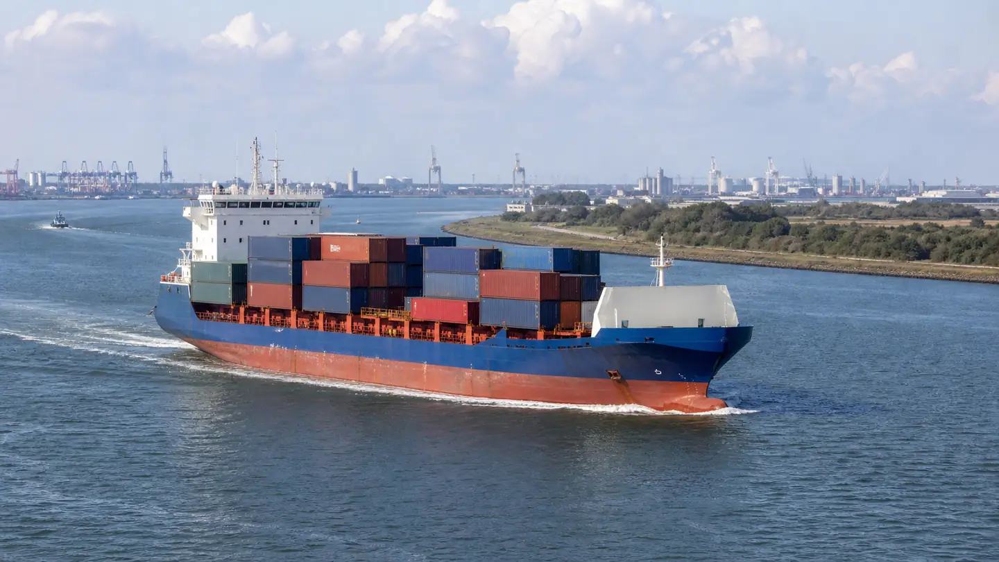 Customs clearance and port handling for cargo arriving in Sierra Leone